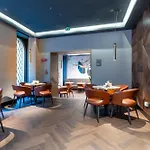 Hotiday Trevi Hotel 4*