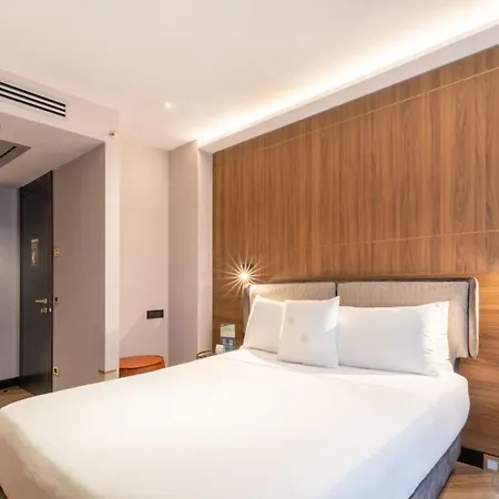 Otel Hotiday Trevi Roma
